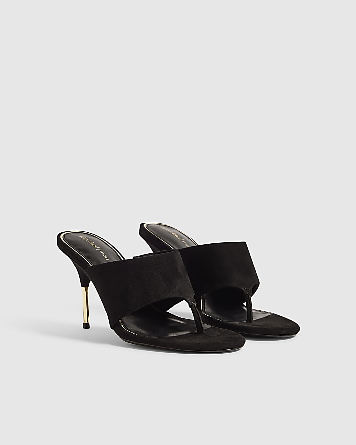 Black Toe Thong Heeled Sandals