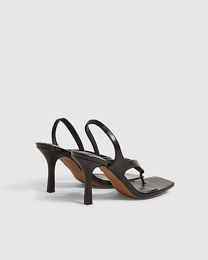 Black Toe Thong Heeled Sandals