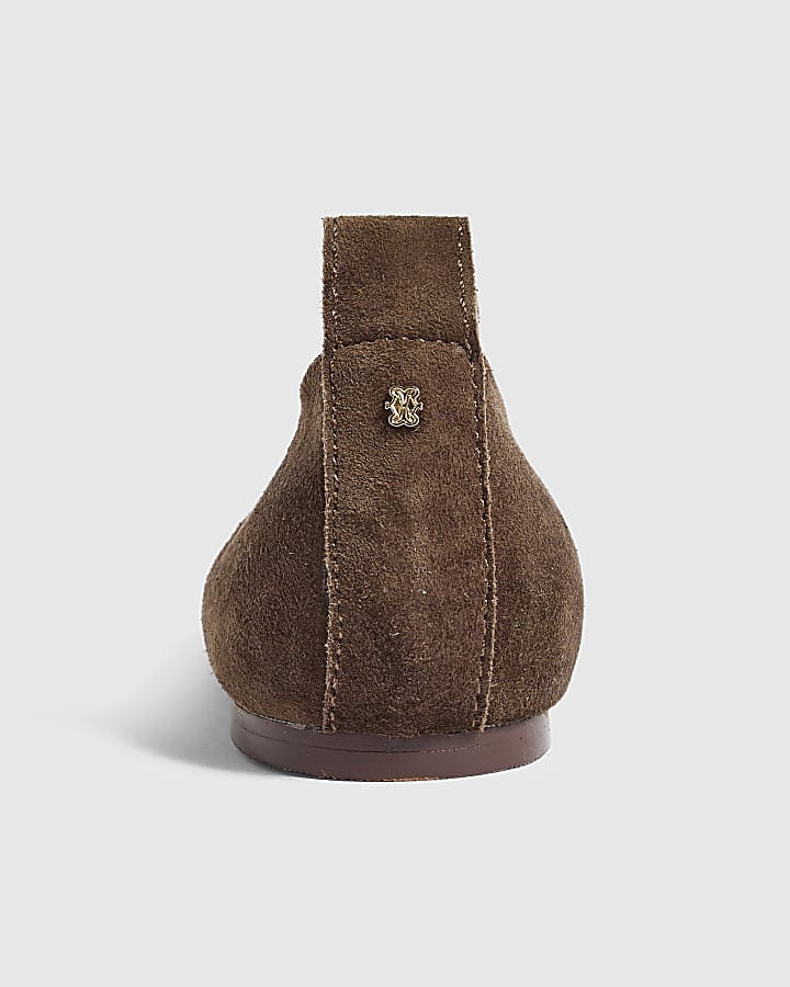Beige Pointed Toe Ballet Shoes
