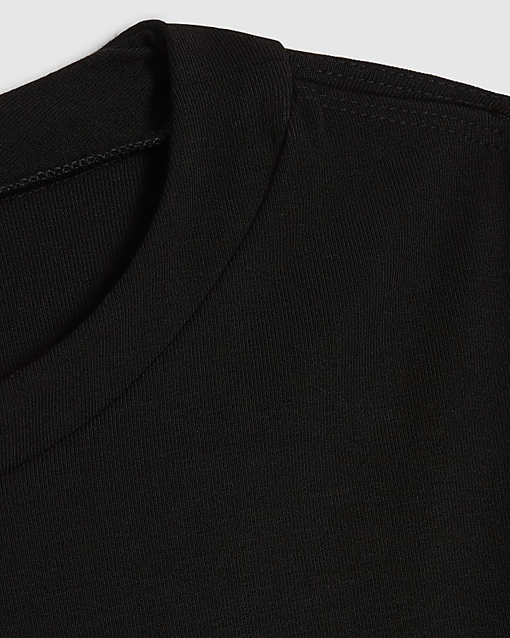 Black Short Sleeve Cape Top