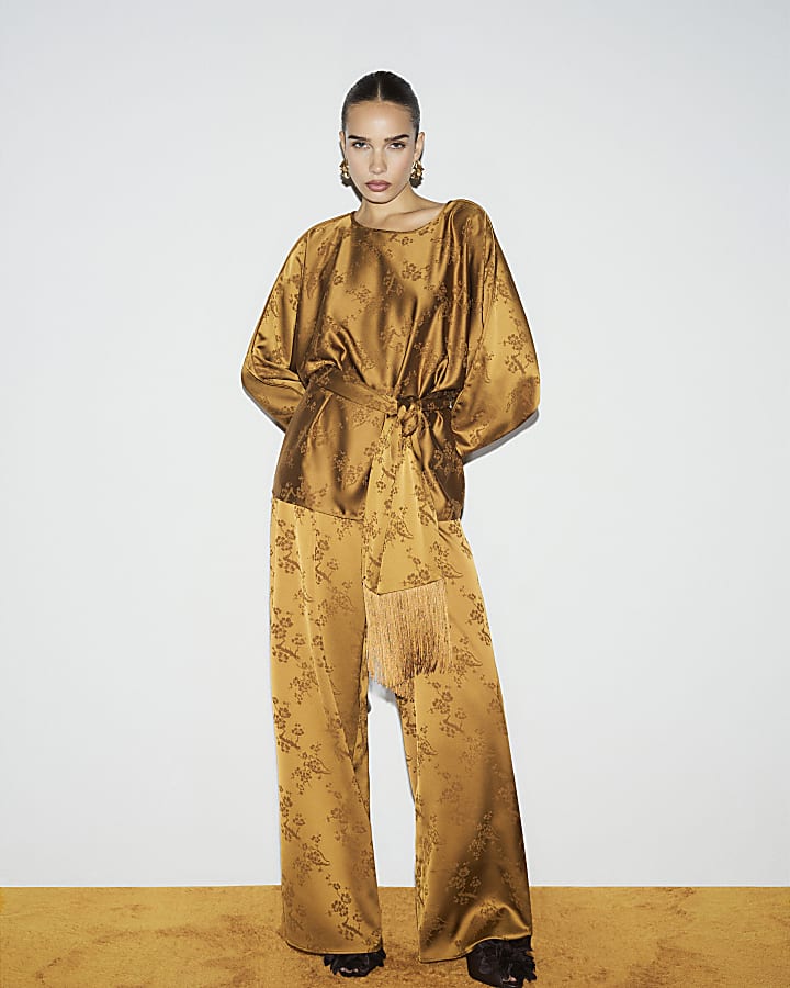 Bronze Floral Obi Belt Batwing Top