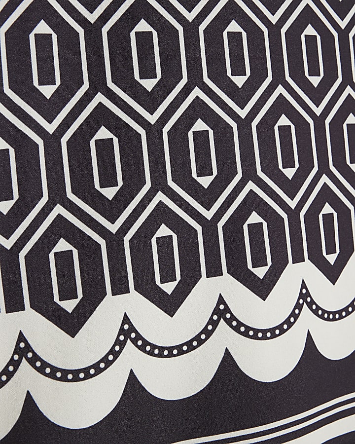 Black Geometric Print Puff Sleeve Top