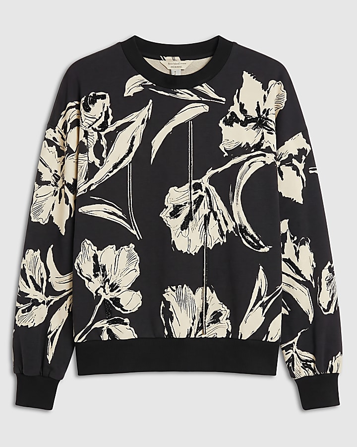 Black Floral Embroidered Tassel Sweatshirt