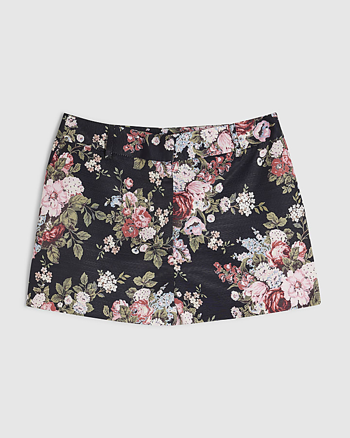 Black Floral Shorts