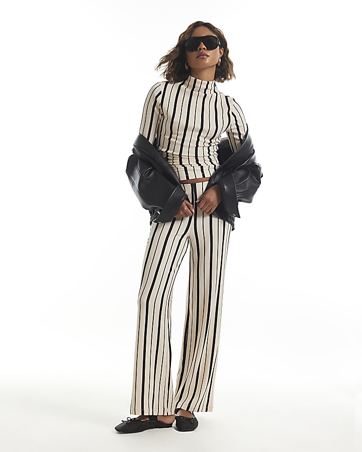 Black Long Sleeve Shirred Stripe Top