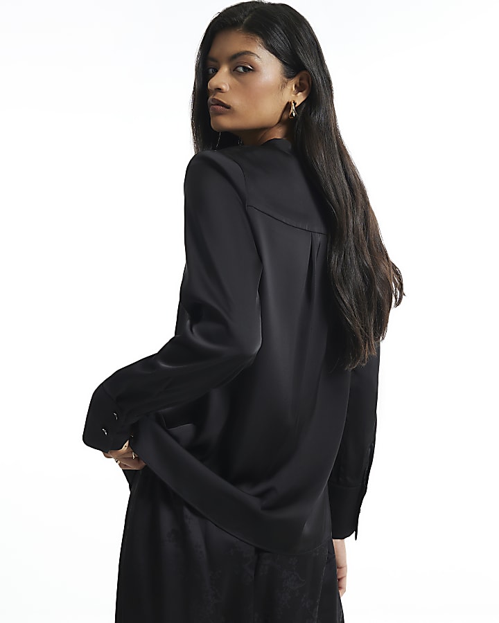 Black Frogging Shirt