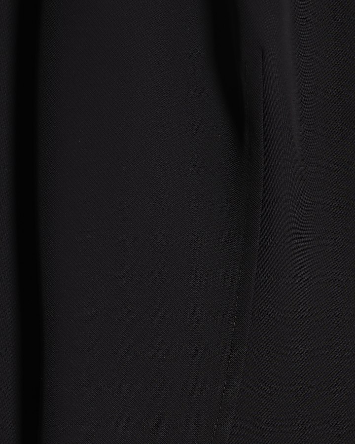 Black Tailored Cinched Shirt