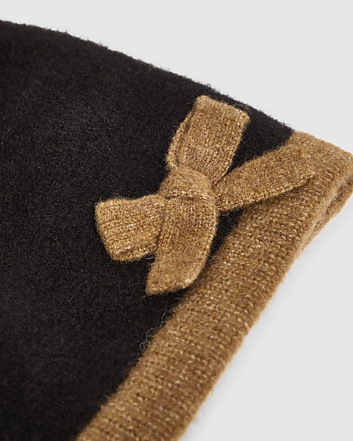 Black Bow Knitted Beanie Hat