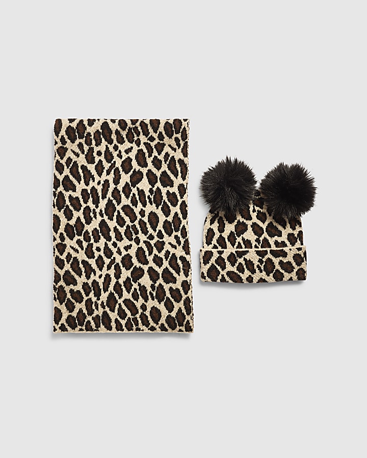 Beige Knit Leopard Print Beanie and Scarf Set