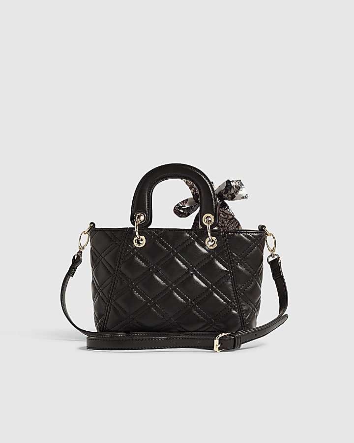 Black Front Pocket Quilted Scarf Shoulder Bag