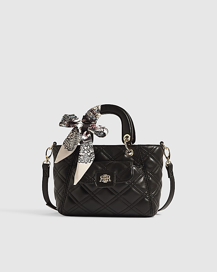 Black Front Pocket Quilted Scarf Shoulder Bag