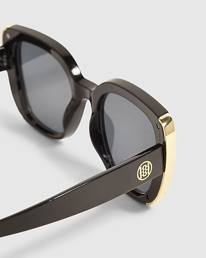 Black Oversized Cateye Sunglasses