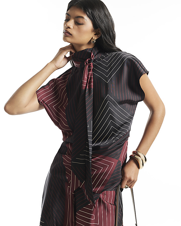 Black Satin Sleeveless Drape Hem Top