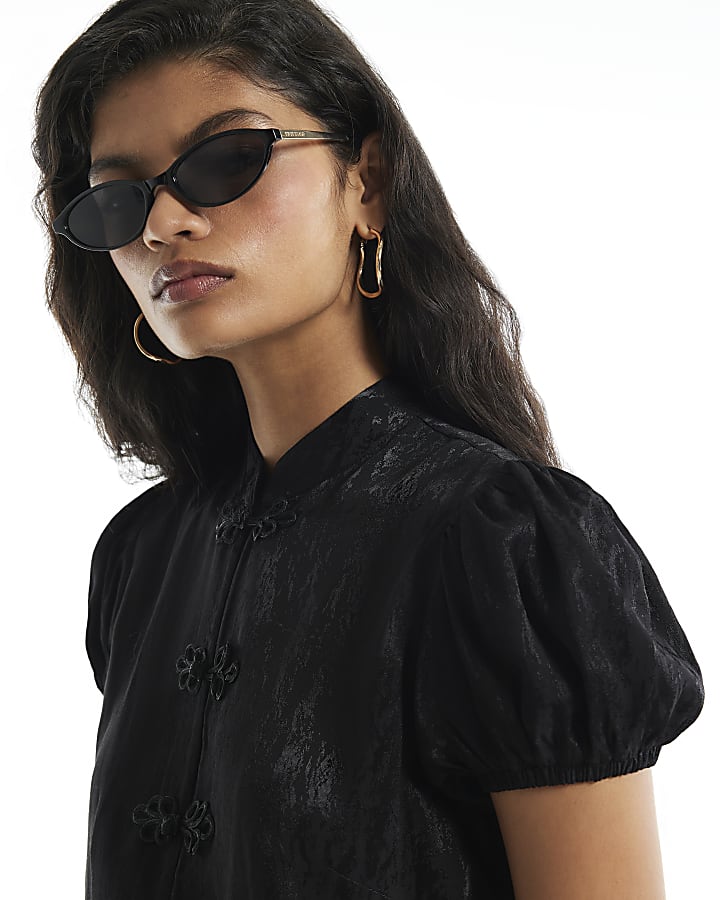 Black Jacquard Puff Sleeve Frogging Blouse