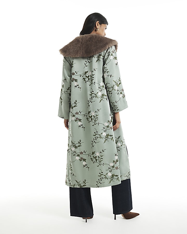 Green Embroidered Faux Fur Collar Kimono