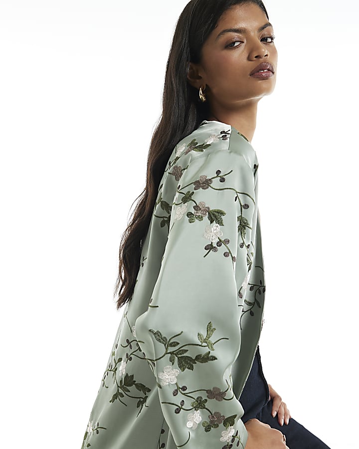 Green Embroidered Faux Fur Collar Kimono