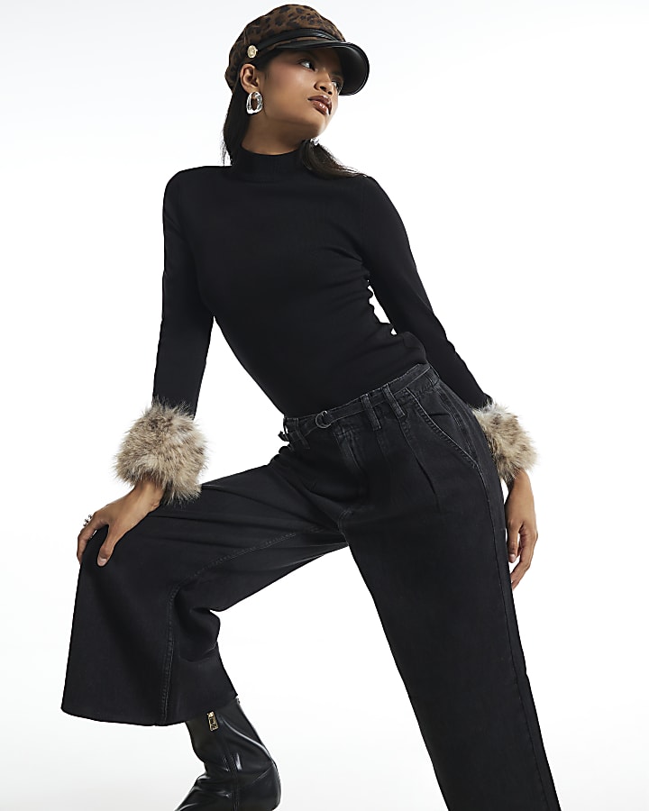 Black Mid Rise Wide Leg Belted Crop Jeans