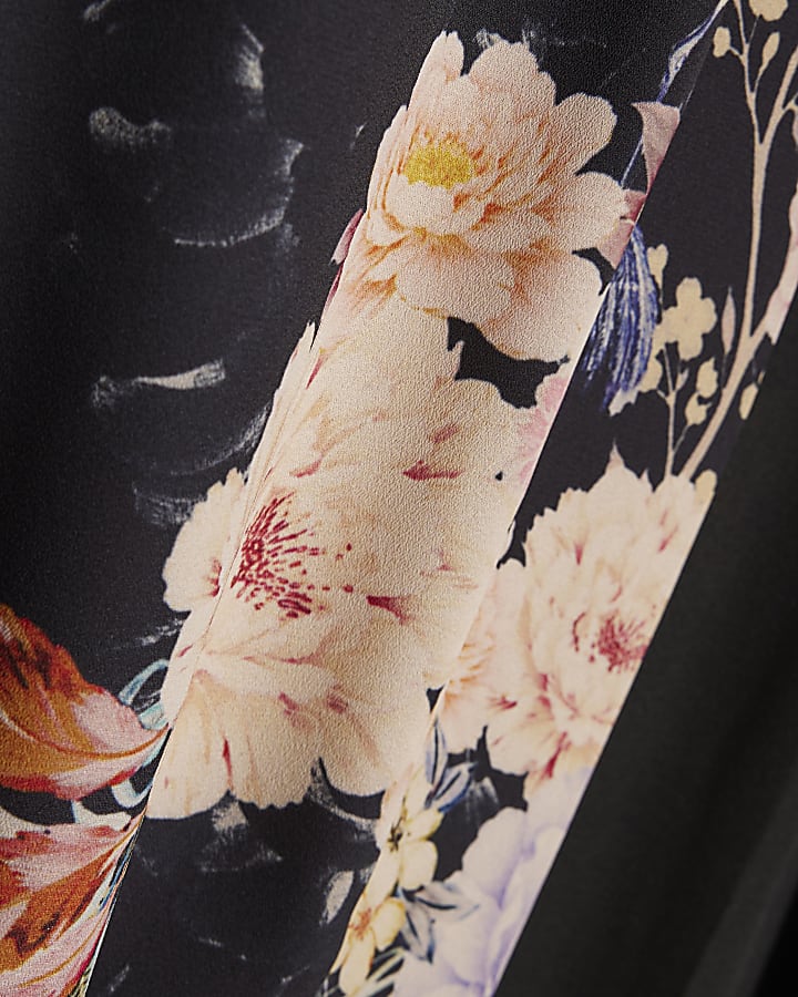 Black Floral Print Kimono