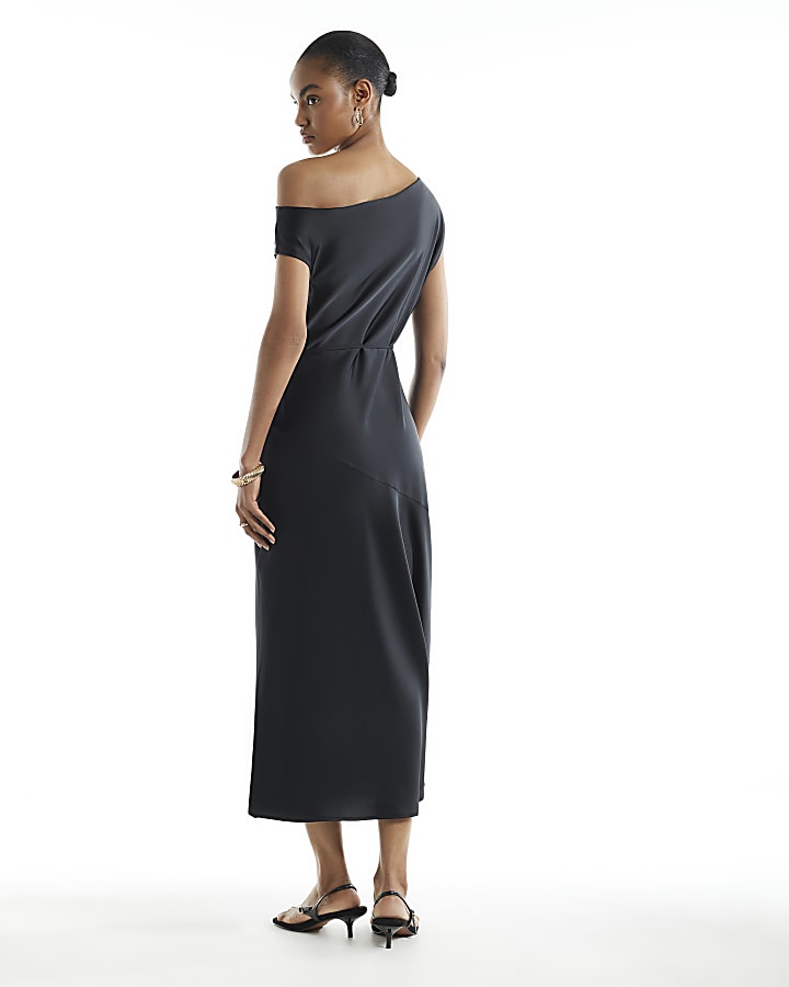 Black Cinched Waist Column Dress