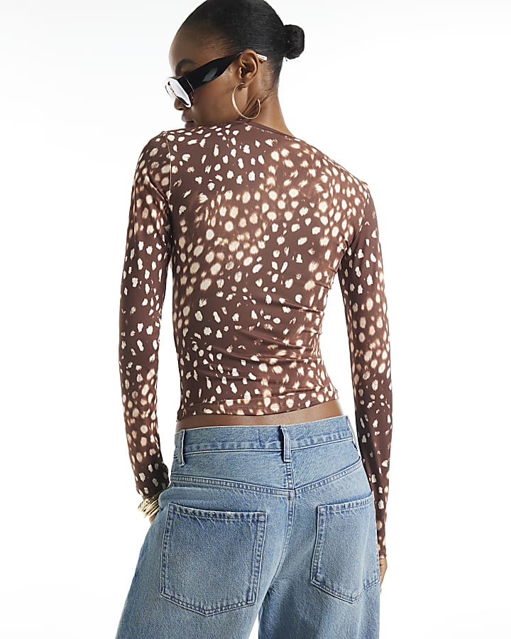 Brown Deer Print Long Sleeve T-Shirt