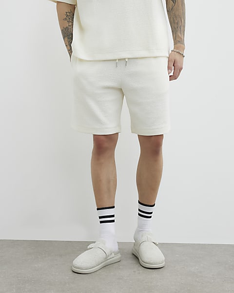 Visual filter display for Casual Shorts