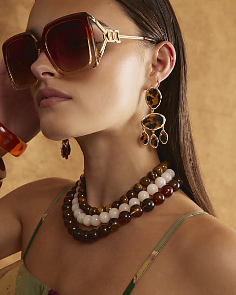 Visual filter display for Earrings