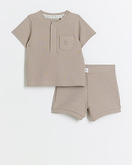Baby beige ribbed t-shirt and shorts set