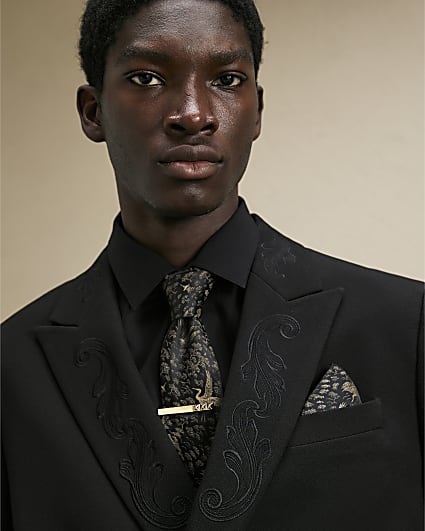 Black Japanese Tie and Handkerchief Set