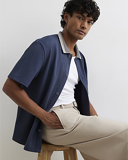 Blue Regular Fit Cotton Buttoned Shirt