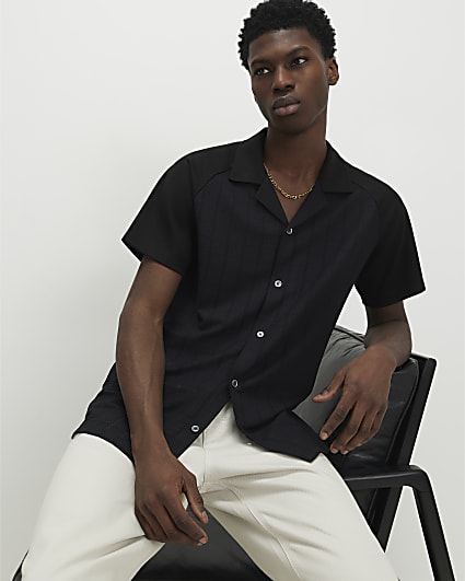 Black Muscle Fit Textured Short Sleeve Shirt