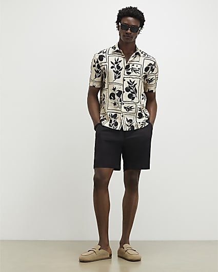 Black Regular Fit with Linen Shorts