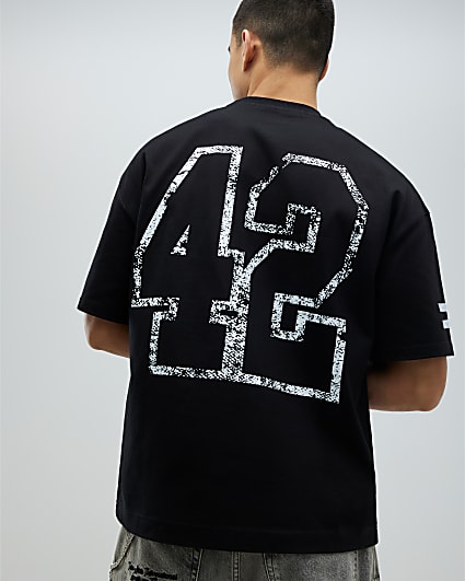 Black Short Sleeve Oversized Number T-Shirt