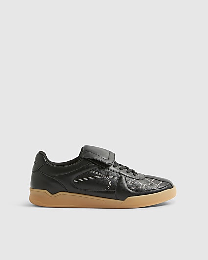 Black Fold Over Tongue Football Trainers
