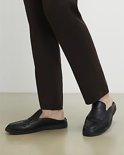 Black Smart Mule Shoes