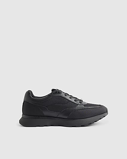 Black Runner Trainers