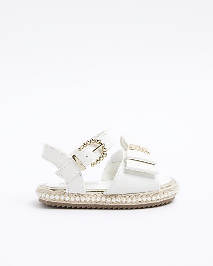 Mini girls pink pearl trim bow sandals River Island