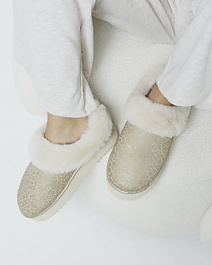 Green knitted heeled ankle boots River Island