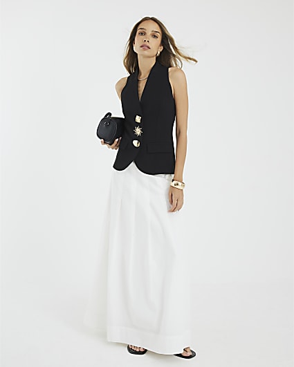Black Sleeveless Button Detail Waistcoat