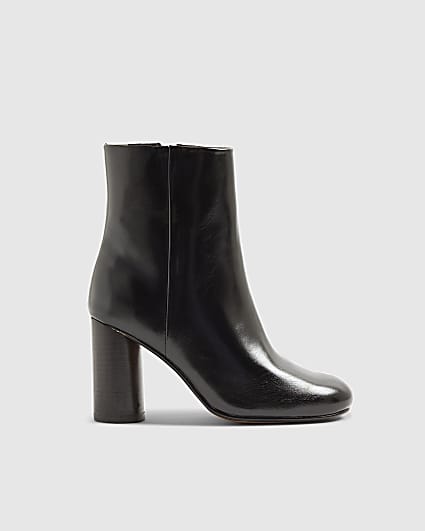 Black Round Heeled Ankle Boots