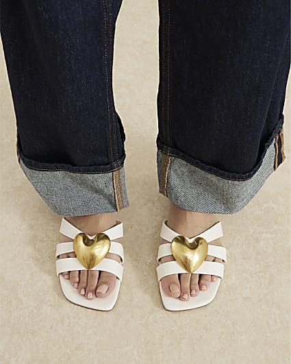 White Heart Detail Flat Sandals