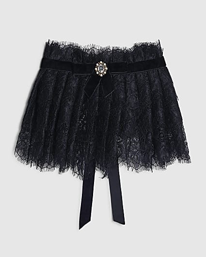 Black Lace Diamante Collar