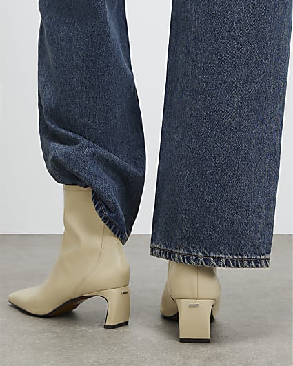 Cream Block Heel Stretch Sock Boots