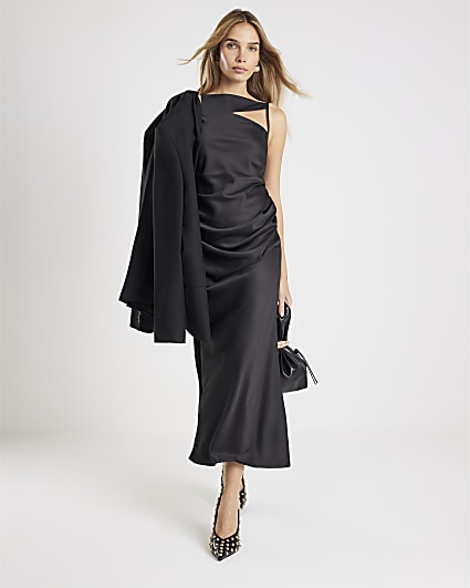 Black Slash Neck Maxi Dress