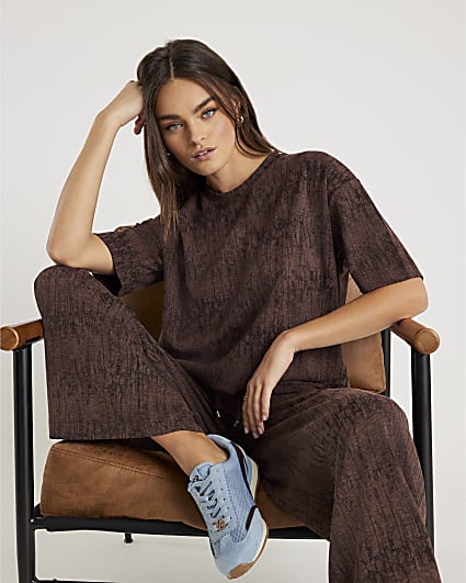 Brown Premium Crinkle Effect Boxy T-shirt