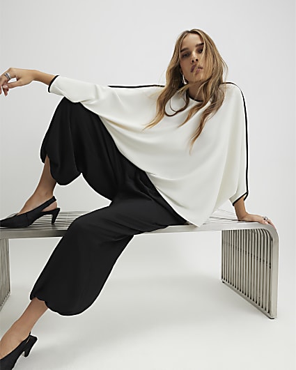 Cream Tipped Batwing Sleeve Top