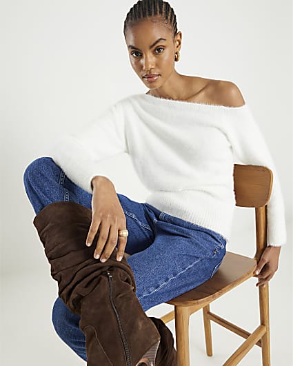 White Long Sleeve Asymmetric Fluffy Top