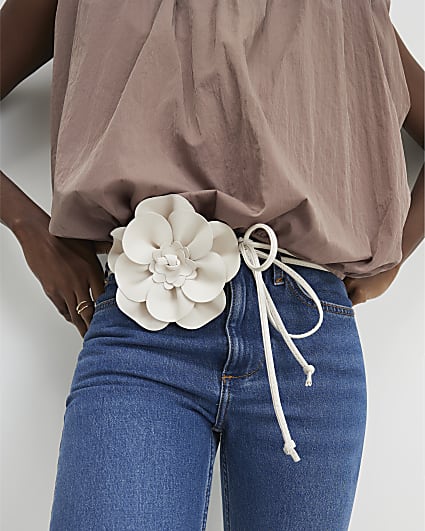 Cream Corsage Flower Belt