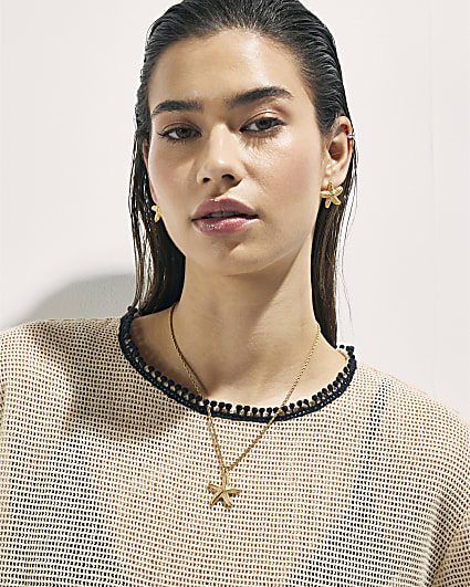 Gold Starfish Pendant Necklace