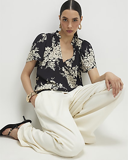 Black Floral Short Sleeve Top