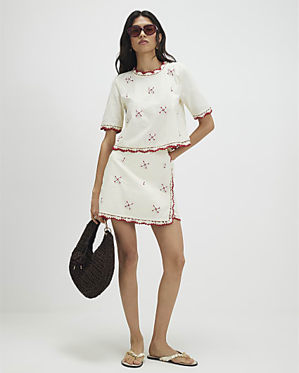 Cream Shell Flower Set